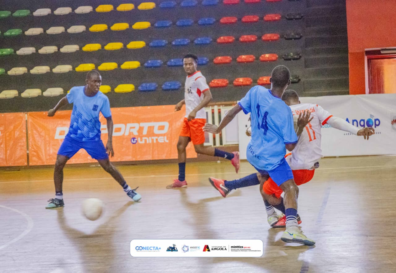 ITEL ELIMINA INFOSI E AVANÇA PARA OS QUARTOS-DE-FINAL