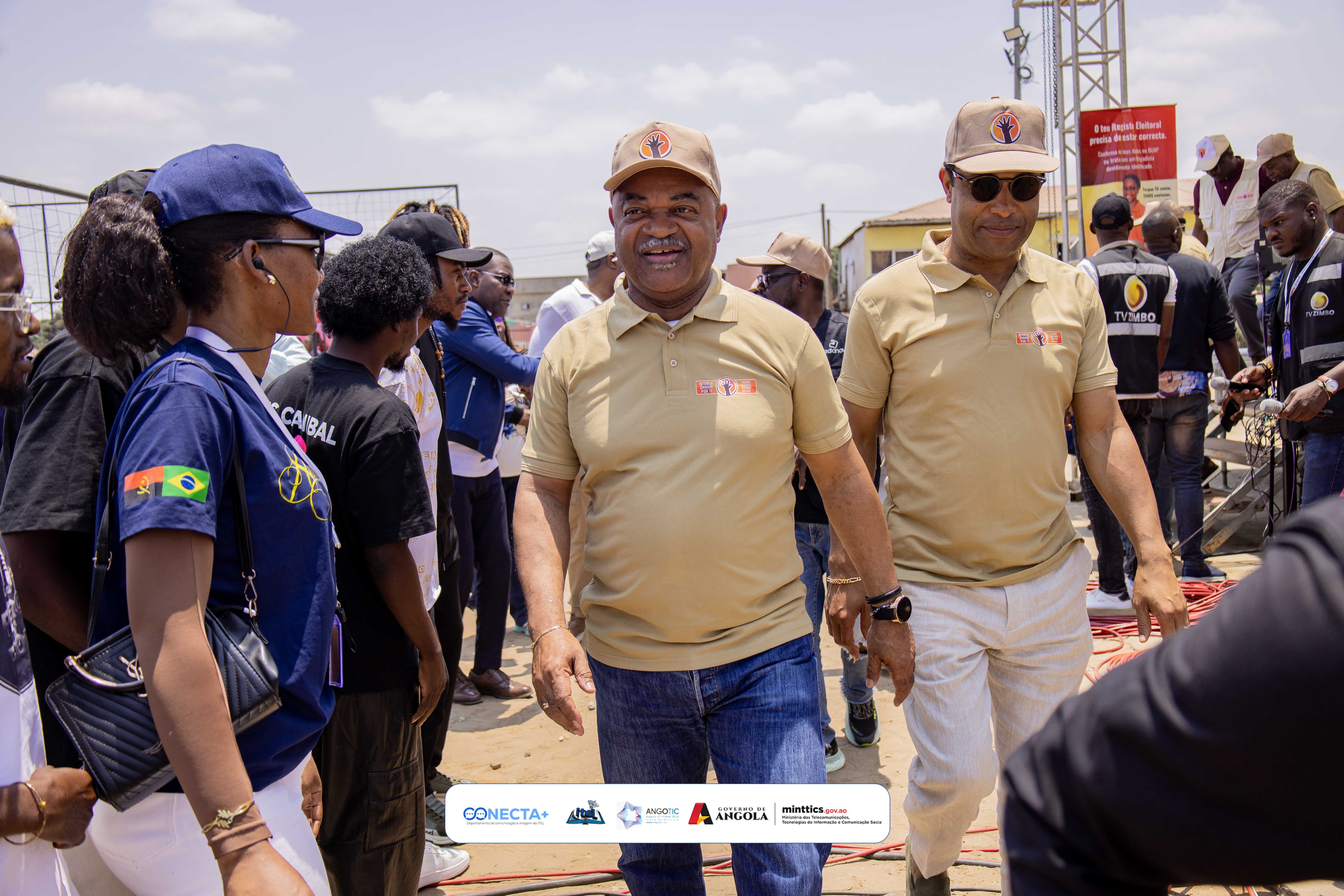 MÁRIO OLIVEIRA APELA À ACTUALIZAÇÃO DOS DADOS ELEITORAIS DURANTE VISITA A VIANA